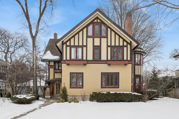 Address Withheld By Seller, Oak Park, IL 60302