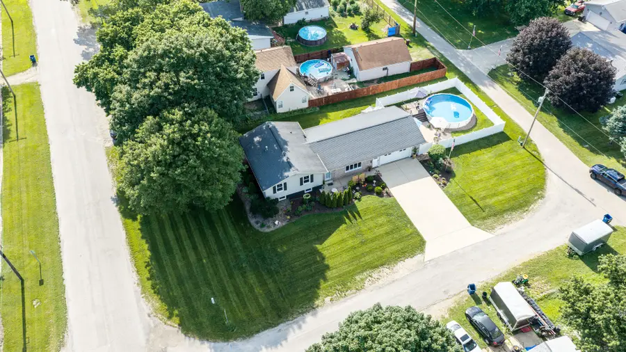 215 N Mound Street, Tiskilwa, IL 61368 - #3