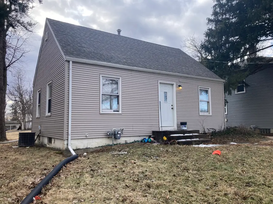 2109 E Locust Street, Davenport, IA 52803 - #2