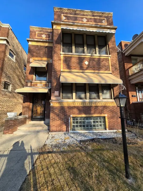 7517 S Green Street, Chicago, IL 60620