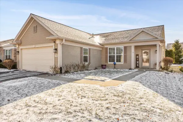 13785 Wilshire Way, Huntley, IL 60142