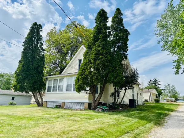 136 W Mill Street, Kewanee, IL 61443