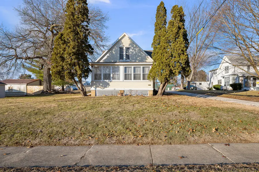 136 W Mill Street, Kewanee, IL 61443 - Image #2