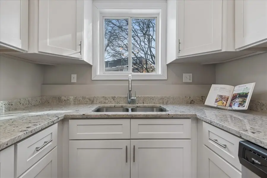 764 Terrace Court #A, Elgin, IL 60120 - Image #3