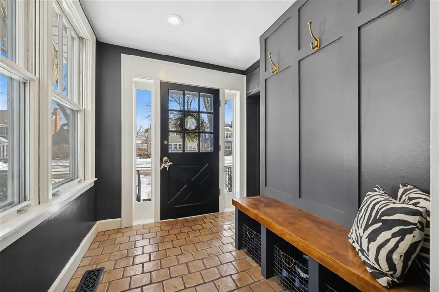 Address Withheld By Seller, Evanston, IL 60201 - Image #3