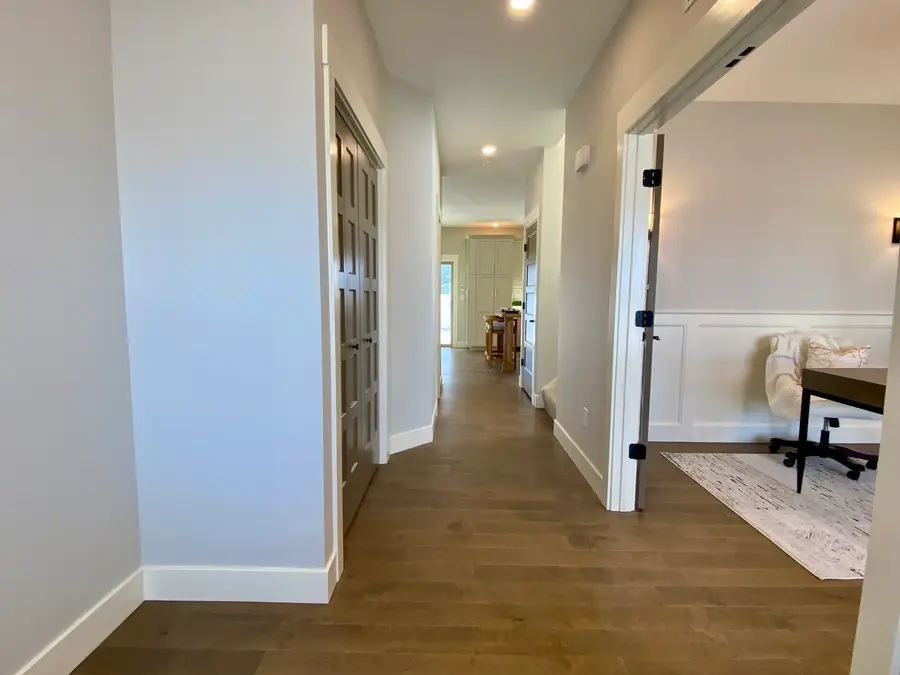 3913 Jade Drive, Champaign, IL 61822 - #2