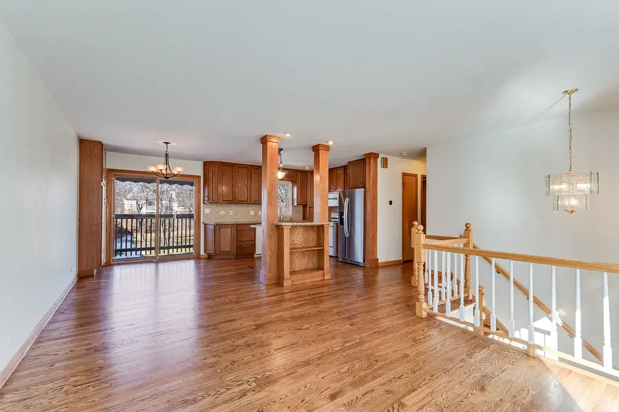 154 S Ellyn Avenue, Glen Ellyn, IL 60137 - #3