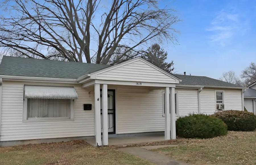 Address Withheld By Seller, Danville, IL 61832 - #2