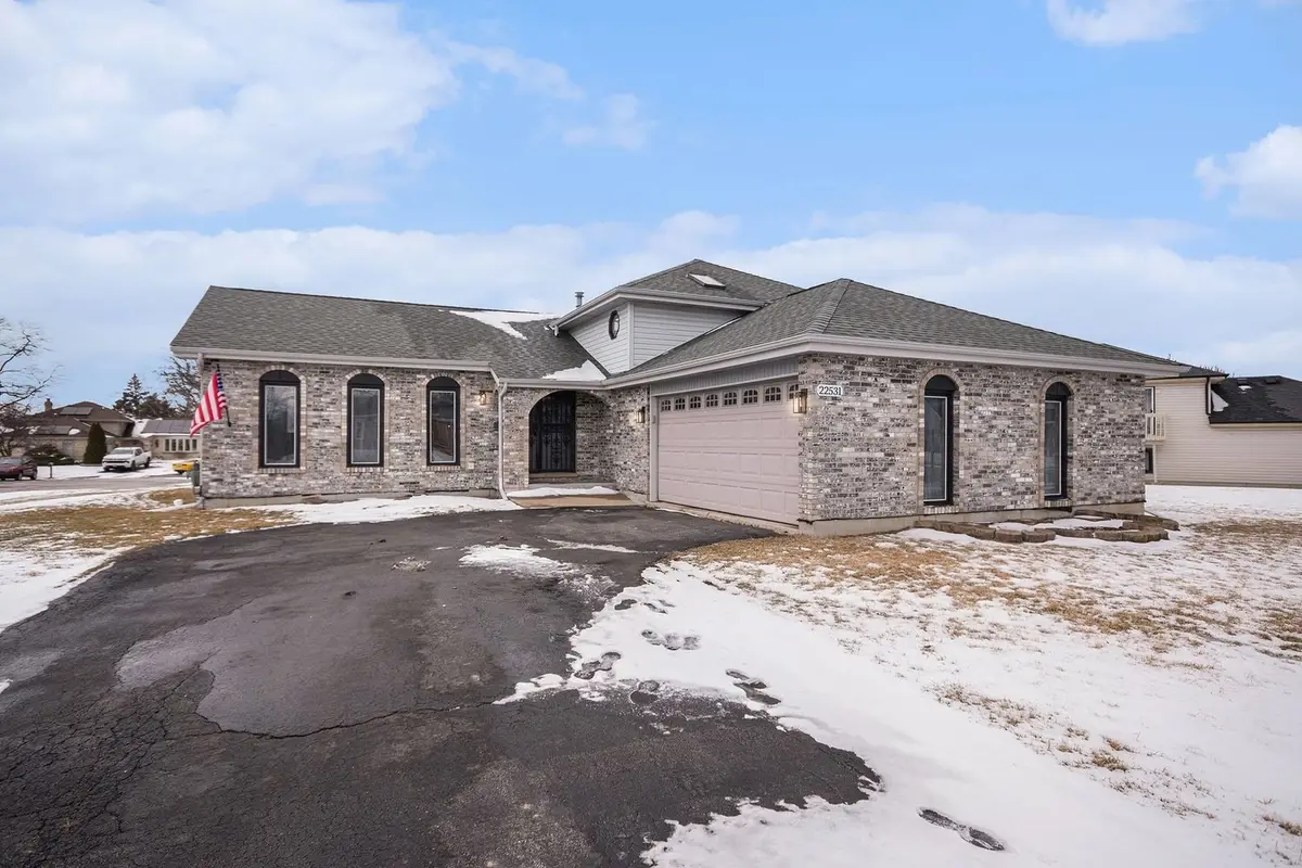 22531 Crescent Way, Richton Park, IL 60471 - Image #1