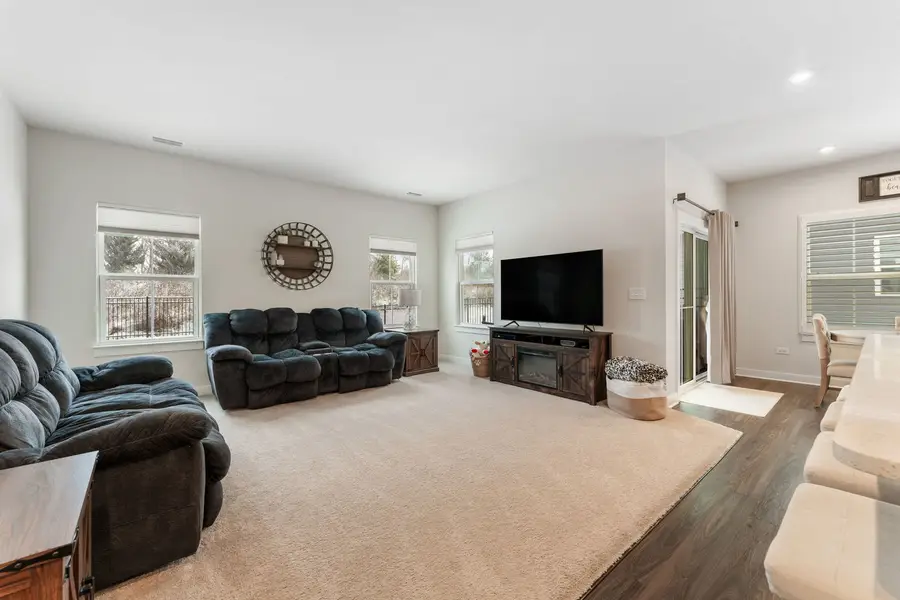 3694 Reddington Circle, Elgin, IL 60124 - Image #3