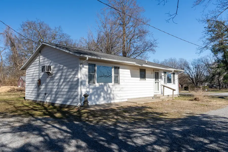 517 Koonce Road, Murphysboro, IL 62966 - Image #2