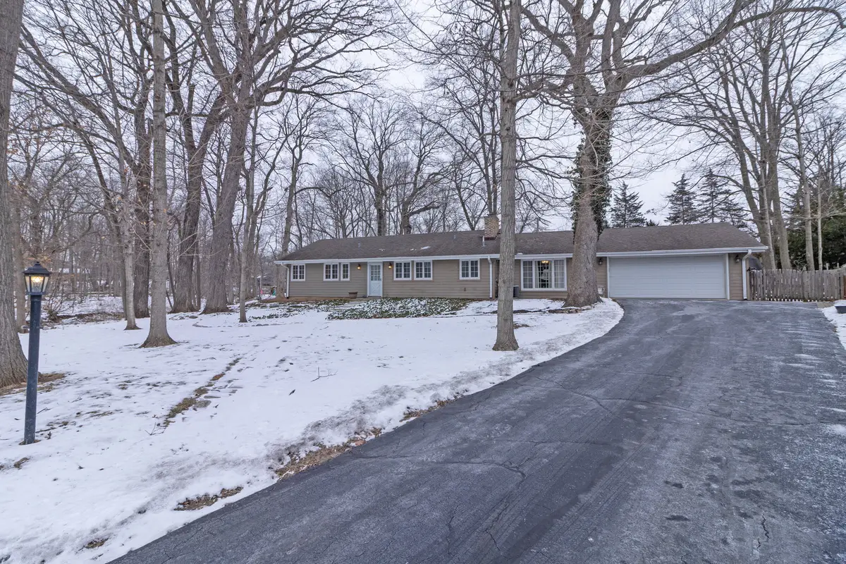 725 Cedar Lane, Frankfort, IL 60423 - Image #1
