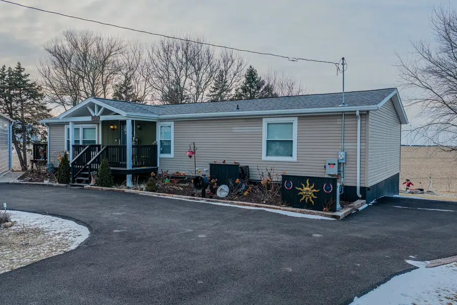 2728 W Brooklyn Road, Compton, IL 61318 - #2