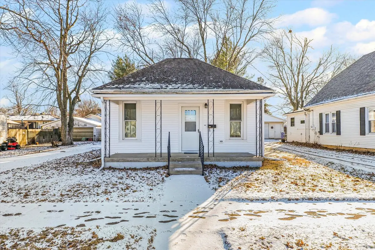 122 E Allen Street, Farmer City, IL 61842 - Image #1