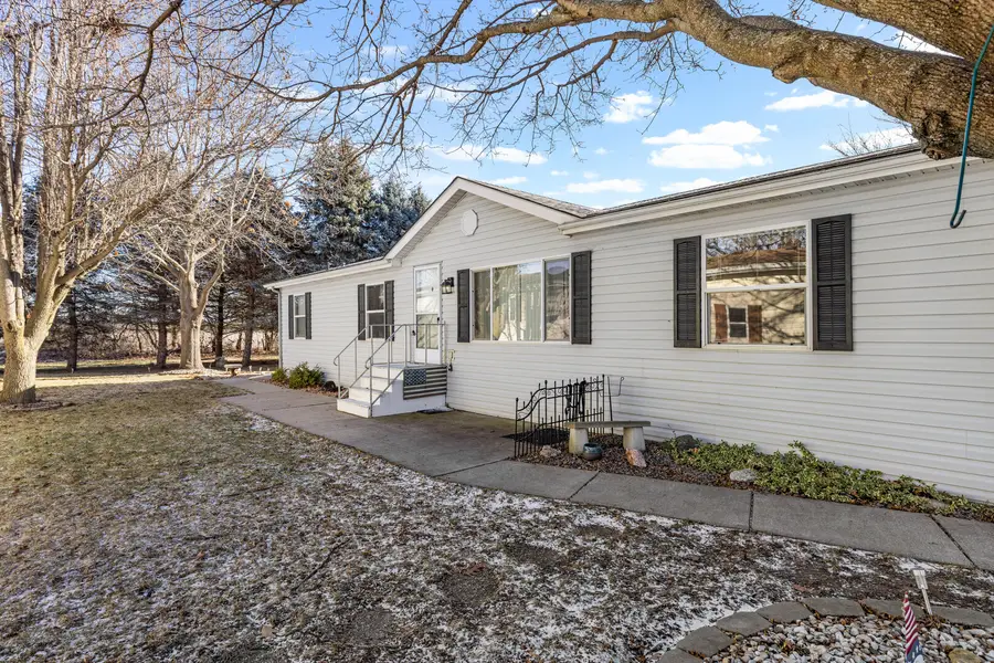 404 E Wood Lane, Belvidere, IL 61008 - Image #3