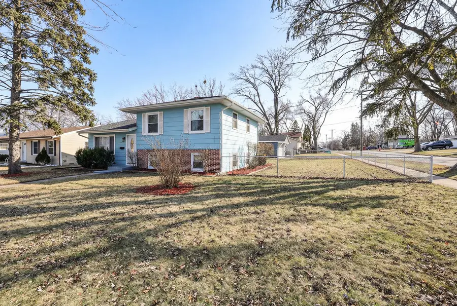 1777 Linden Avenue, Hanover Park, IL 60133 - Image #2