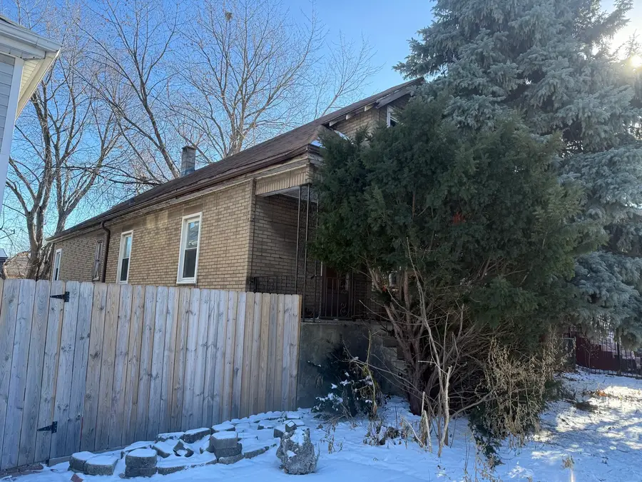 10419 S Avenue F, Chicago, IL 60617 - #2