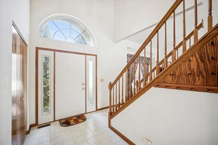 233 Wildflower Lane, Round Lake Beach, IL 60073 - Image #2