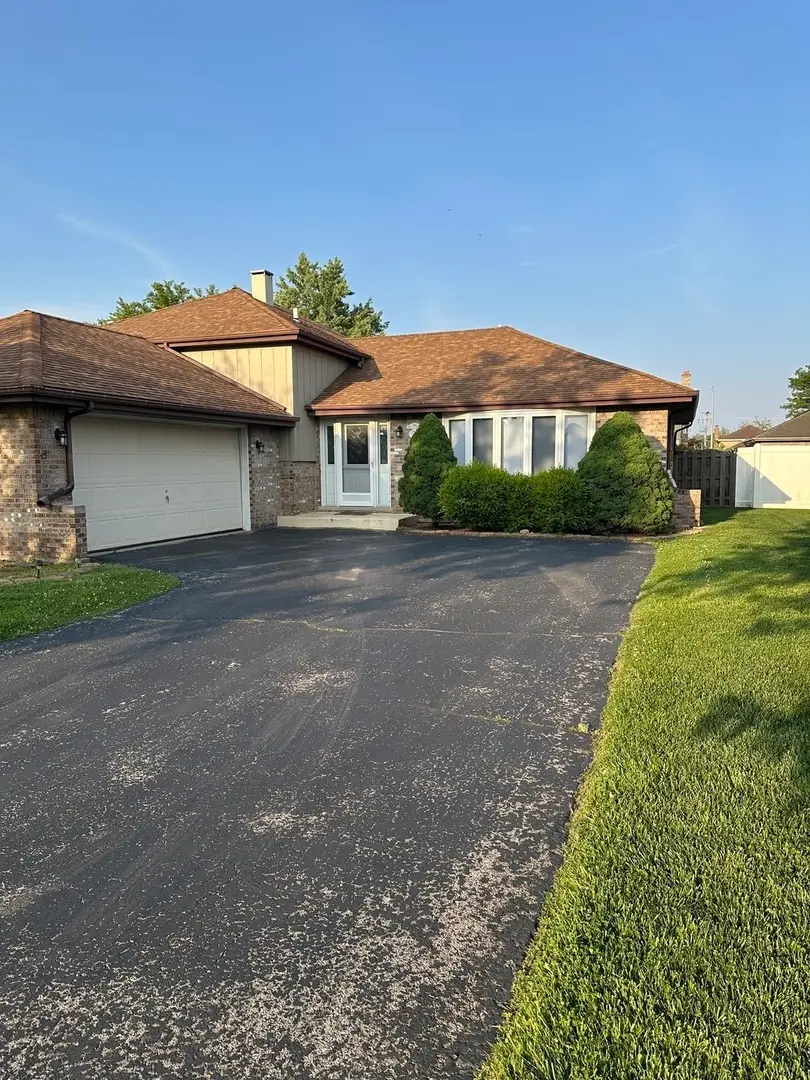 19205 Ada Street, Lansing, IL 60438 - #3