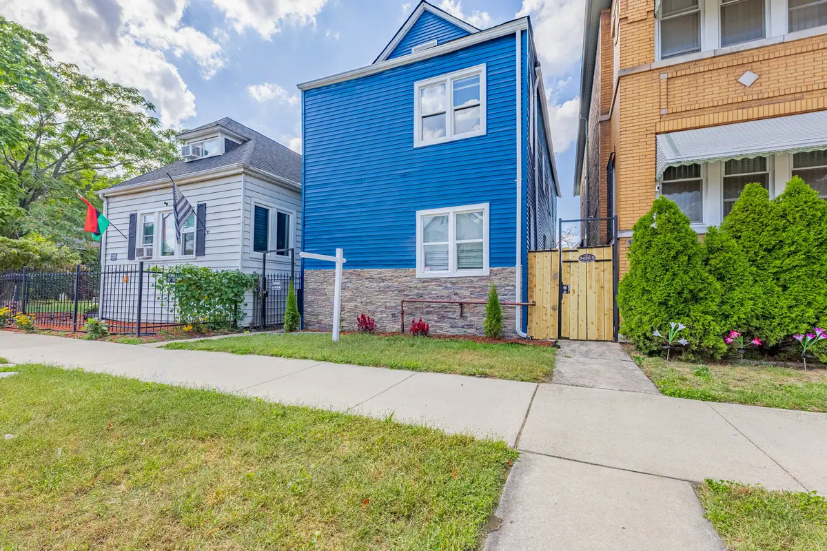 8428 S Escanaba Avenue, Chicago, IL 60617 - Image #1