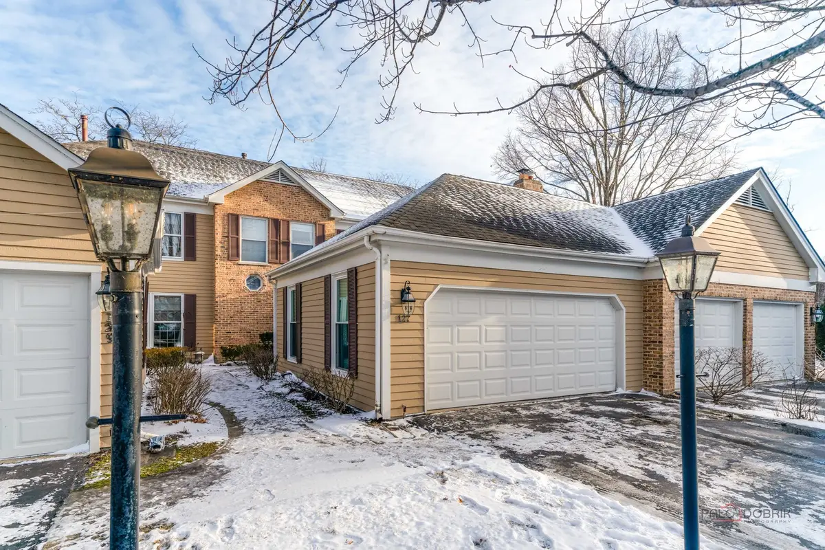 127 Camden Court, Lincolnshire, IL 60069 - Image #1