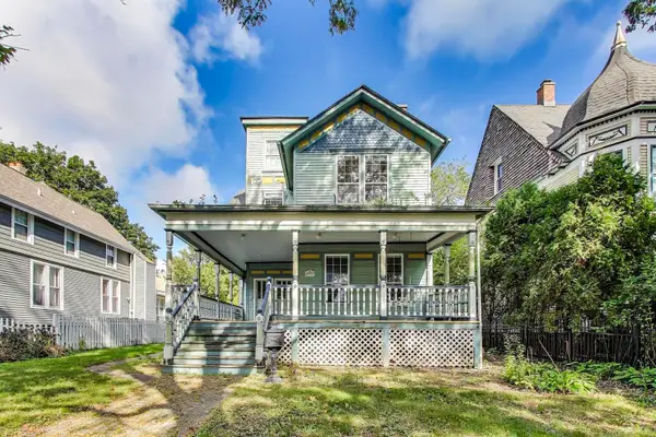 375 Park Avenue, Highland Park, IL 60035