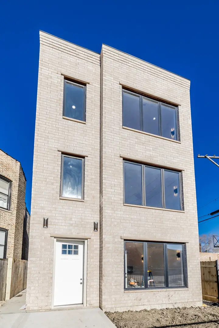 2327 S Homan Street, Chicago, IL 60623 - Image #2