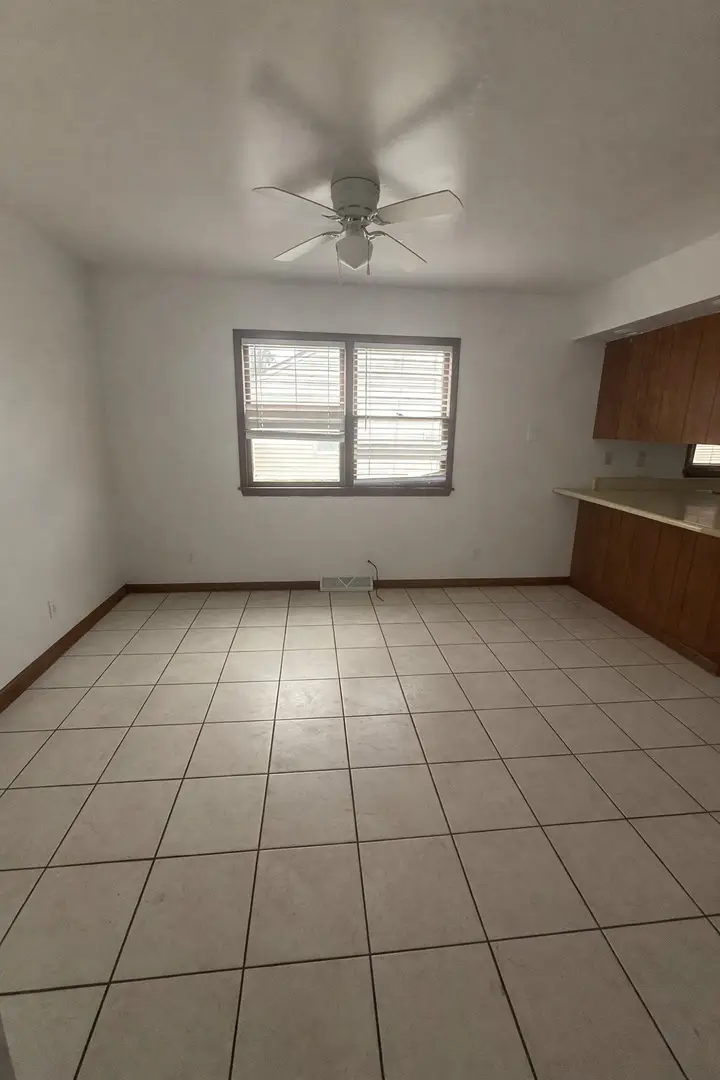 932 E Sangamon Avenue, Rantoul, IL 61866 - #3