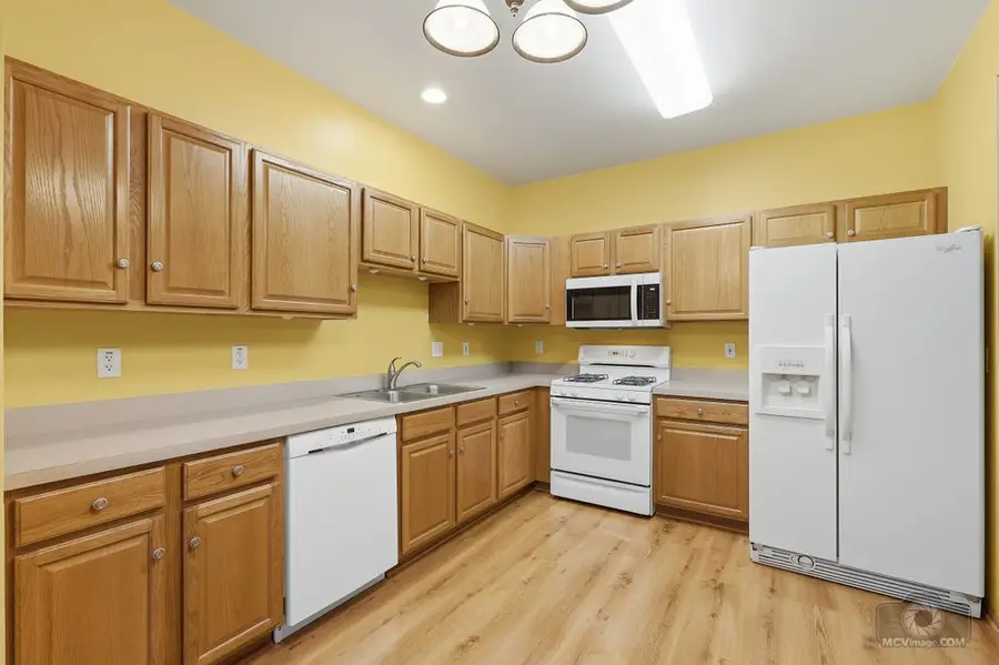 1849 N Wentworth Circle, Romeoville, IL 60446 - #2