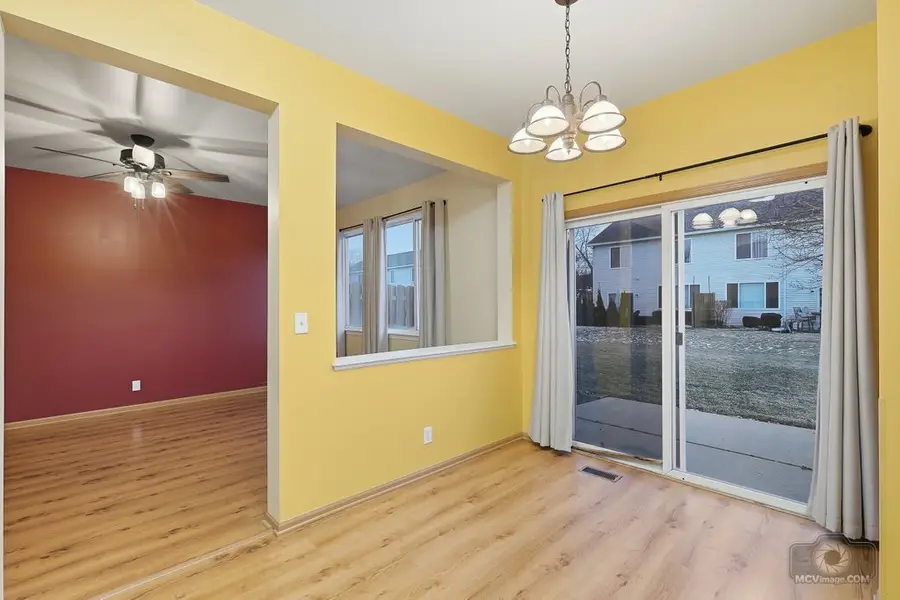 1849 N Wentworth Circle, Romeoville, IL 60446 - #3