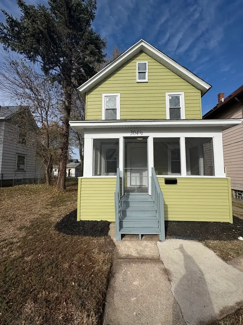 304 1/2 W 7th Street, Sterling, IL 61081 - Image #1