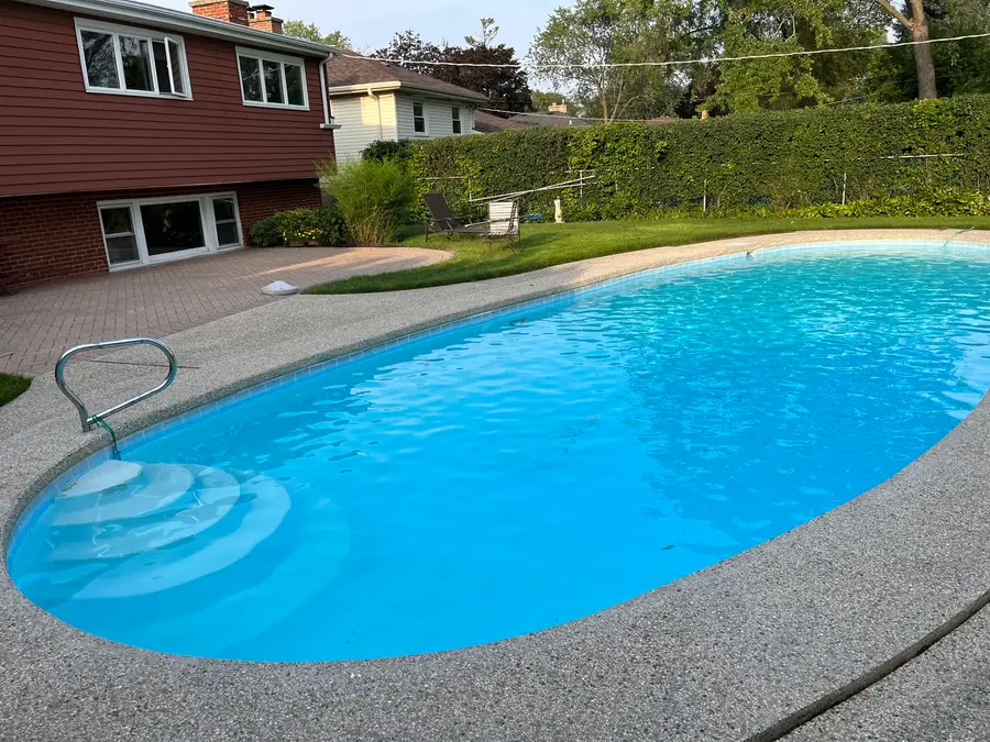 2537 Pick Drive, Glenview, IL 60025 - #2