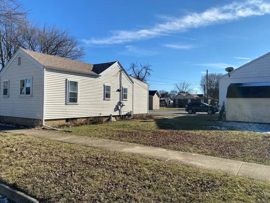 622 W North Street N, Pontiac, IL 61764 - Image #2