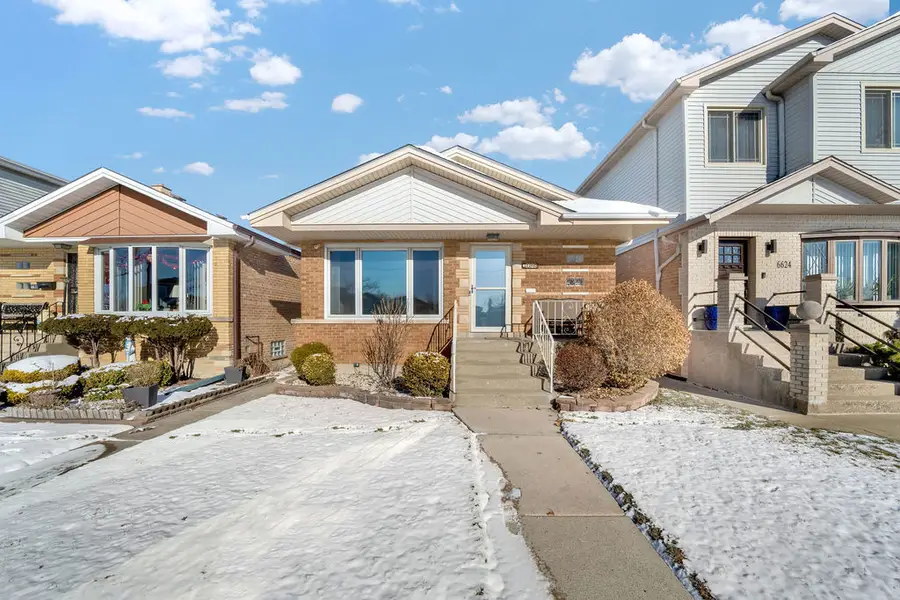 6628 W 63rd Place, Chicago, IL 60638 - Image #2