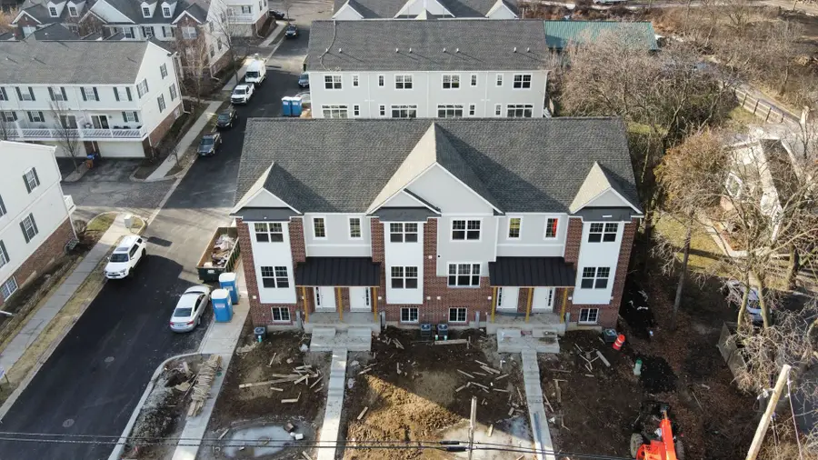 183 Eli Court, Des Plaines, IL 60016 - Image #2