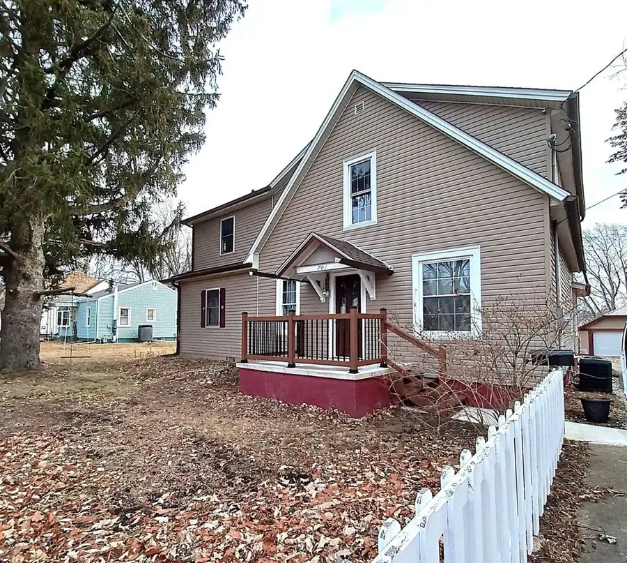 701 E 9th Street, Kewanee, IL 61443 - Image #2