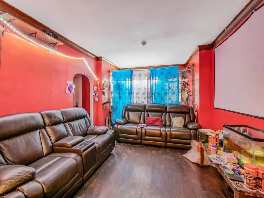 5638 S Maplewood Avenue, Chicago, IL 60629 - #2