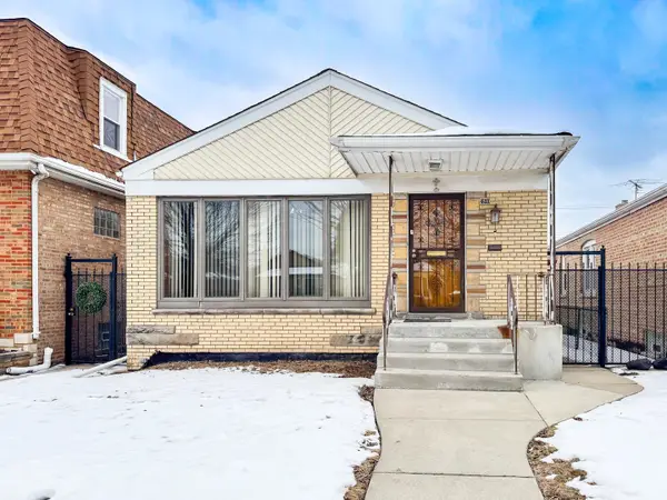 3910 W Marquette Road, Chicago, IL 60629