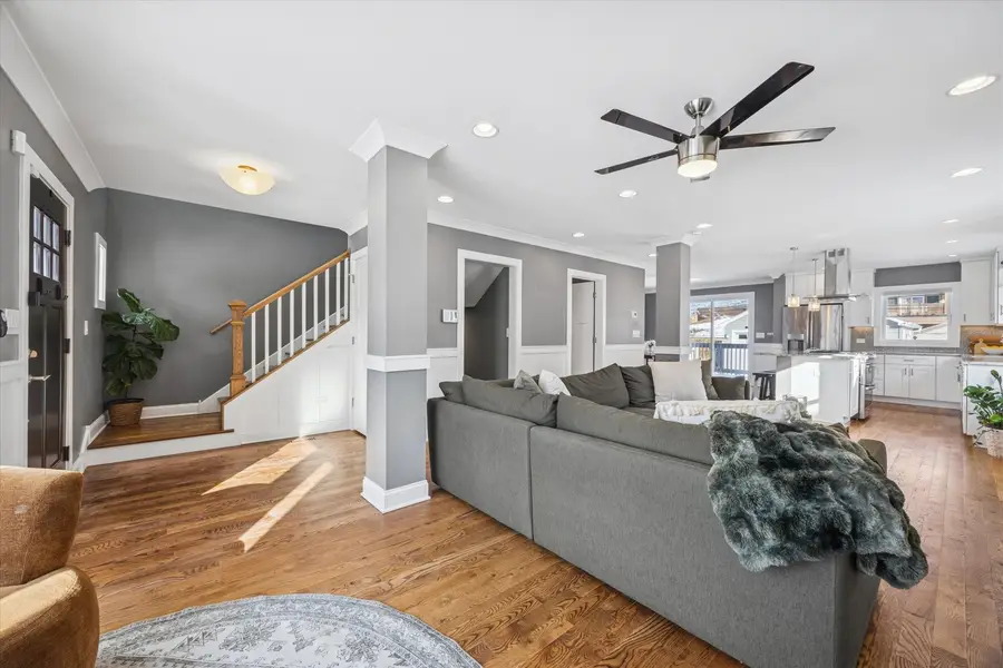 1127 Morgan Avenue, La Grange Park, IL 60526 - #3