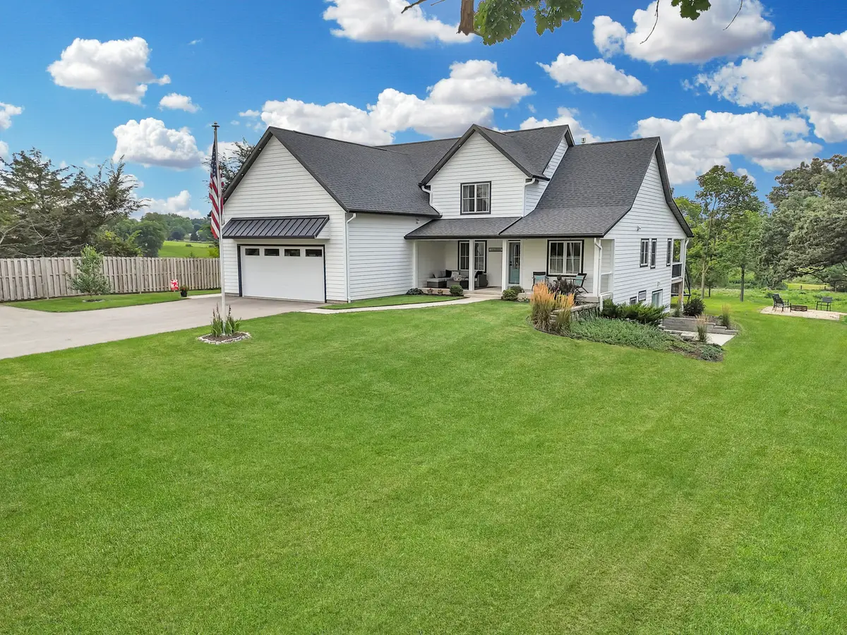 4567 W Stephenson Street Road, Freeport, IL 61032 - #1