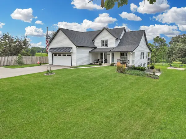 4567 W Stephenson Street Road, Freeport, IL 61032