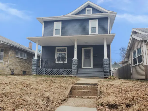 724 20th Avenue, East Moline, IL 61244