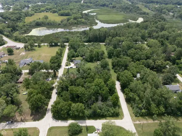 000 Carmen Avenue, McHenry, IL 60050