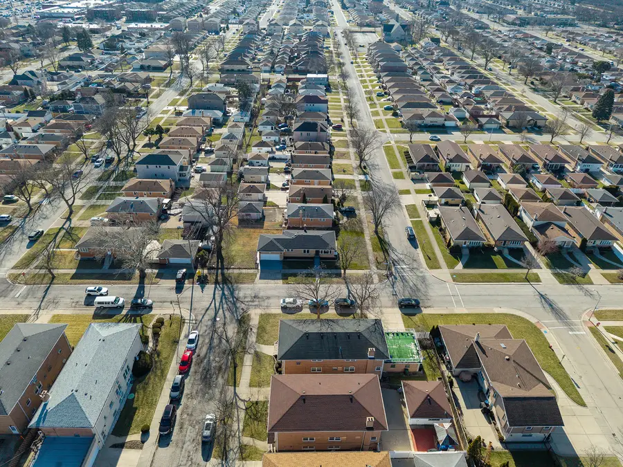 4955 N Delphia Avenue, Norridge, IL 60706 - Image #2