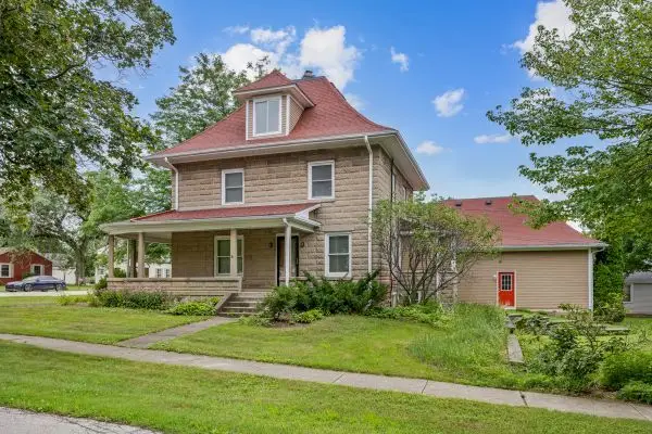 190 Grove Avenue, Hampshire, IL 60140 - Image #2