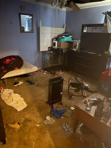 235 E Madison Street, Paris, IL 61944 - #2