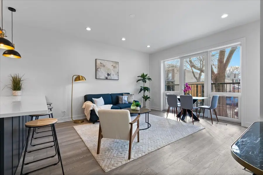 2636 W Evergreen Avenue #1, Chicago, IL 60622 - #2