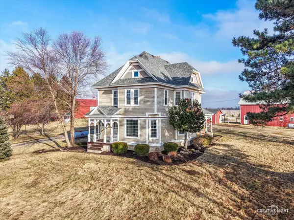 10256 Somonauk Road, Hinckley, IL 60520