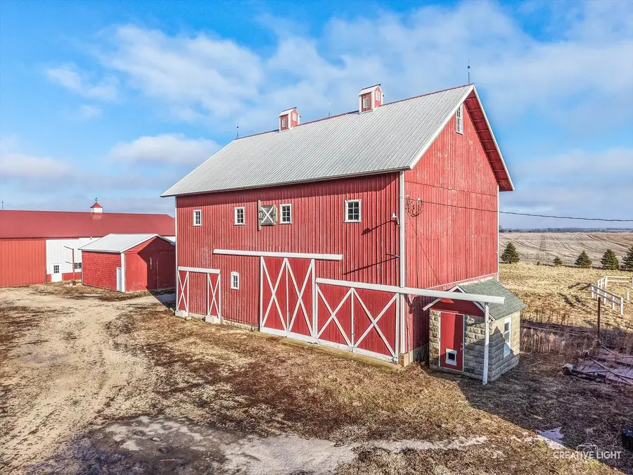 10256 Somonauk Road, Hinckley, IL 60520 - #2