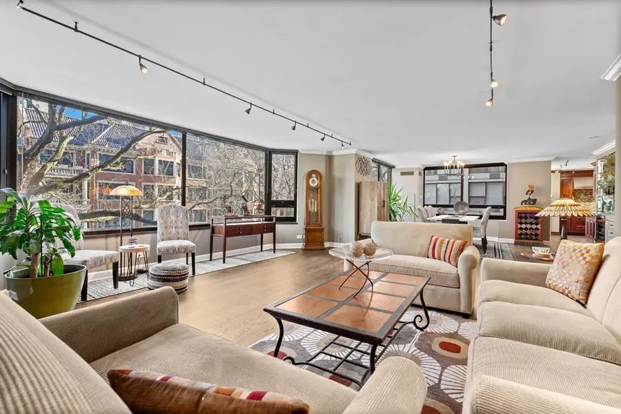 Address Withheld By Seller, Chicago, IL 60610 - #2